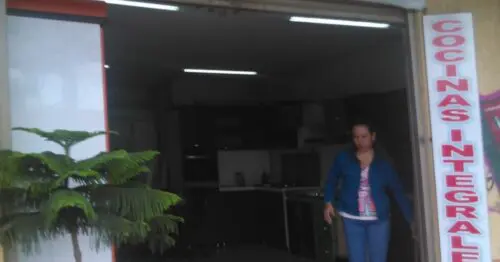 COCINAS EL TREBOL CARRERA 3 CON 11 COCINAS EL TREBOL CARRERA 3 CON 11
